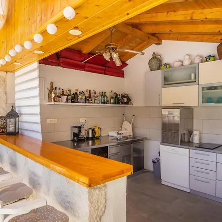 Etno House Wagner *